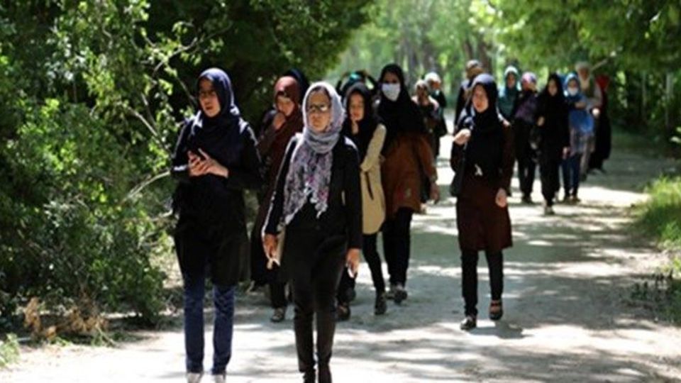 رئیس دانشگاه کابل: زنان تا فراهم شدن شرایط در خانه بمانند