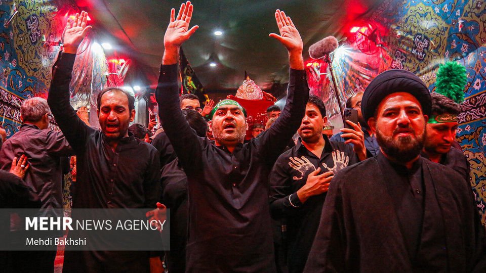 وداع زائران اربعین حسینی با کربلا