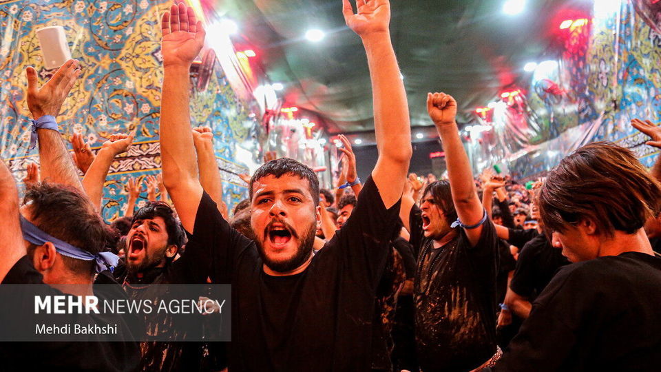 وداع زائران اربعین حسینی با کربلا