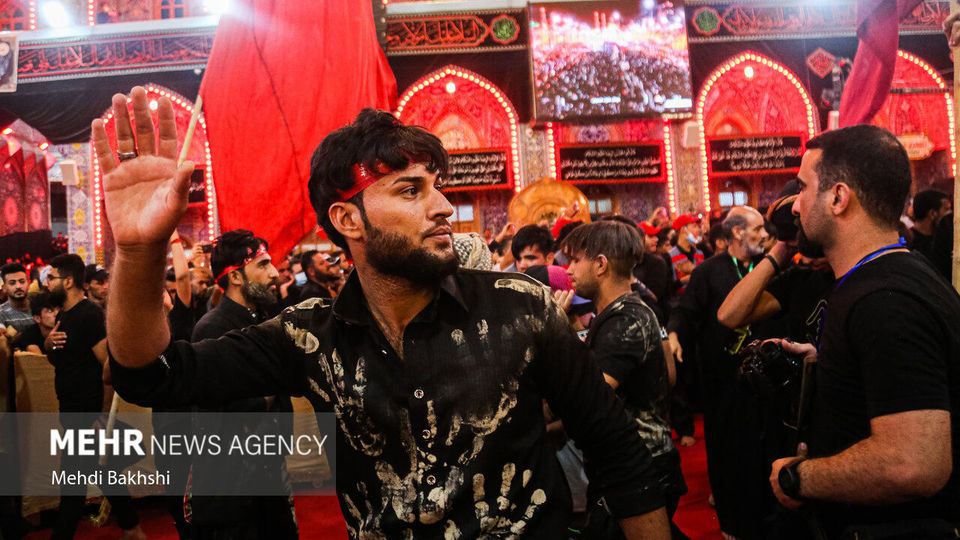 وداع زائران اربعین حسینی با کربلا