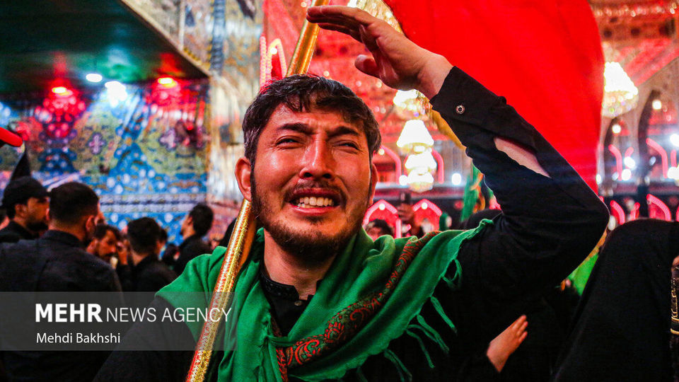 وداع زائران اربعین حسینی با کربلا