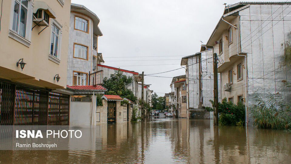 آب گرفتگی معابر آستارا