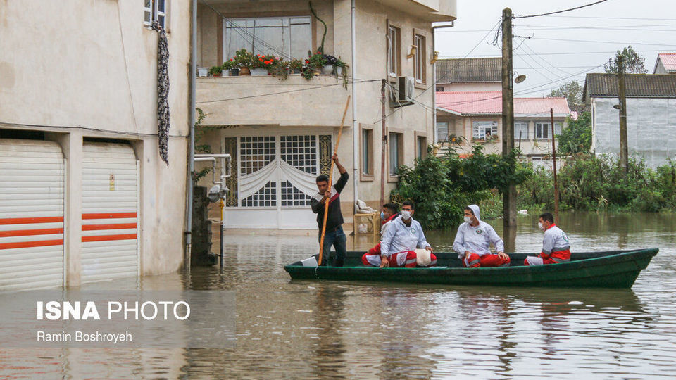 آب گرفتگی معابر آستارا