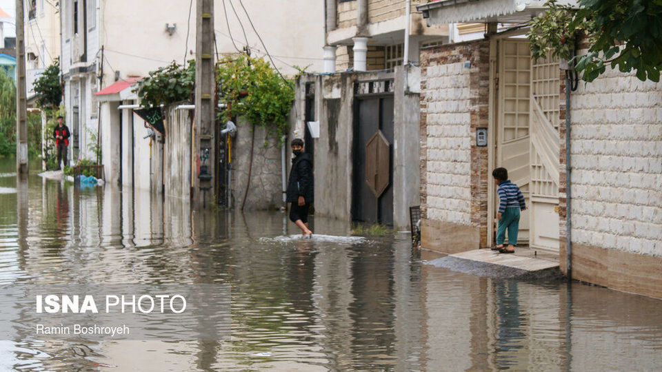 آب گرفتگی معابر آستارا