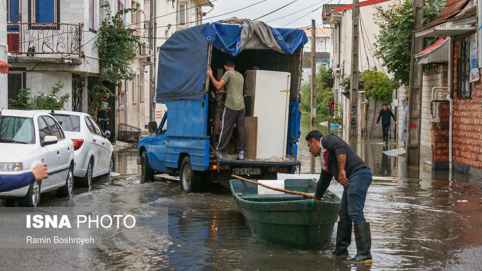 آب گرفتگی معابر آستارا
