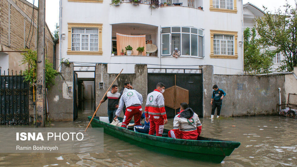 آب گرفتگی معابر آستارا