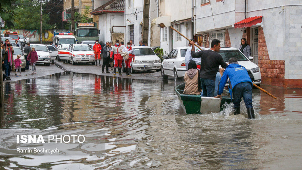 آب گرفتگی معابر آستارا