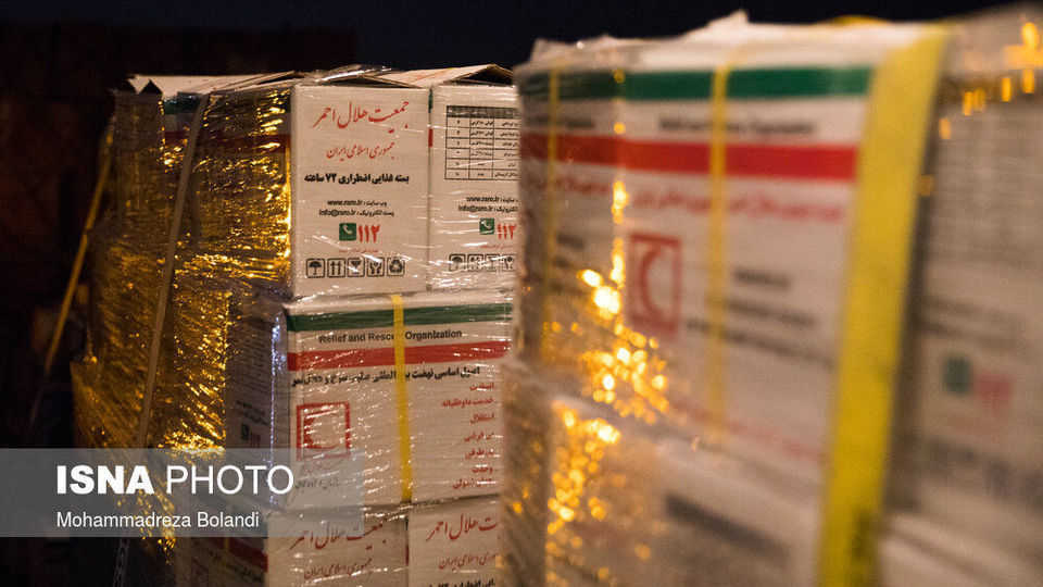 ارسال محموله بشردوستانه هلال احمر ایران به افغانستان