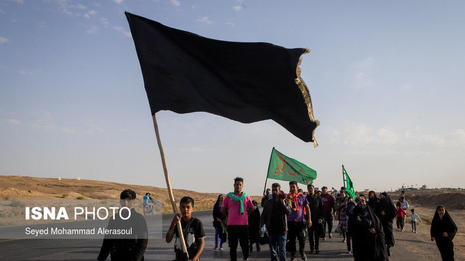 پیاده روی زائران امام رضا(ع)