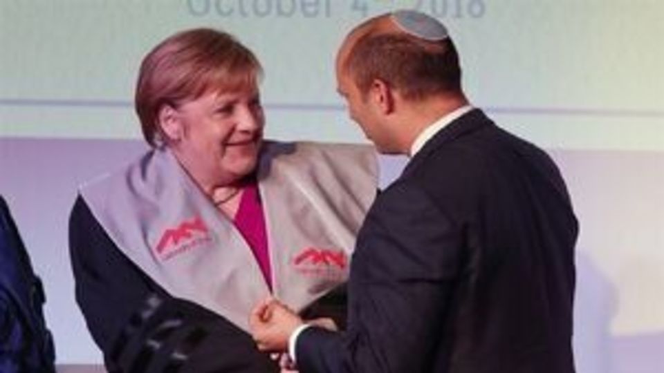 مرکل و بنت درباره ایران رایزنی می‌کنند