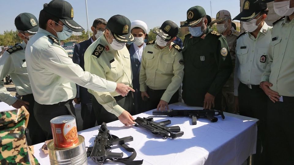 مراسم الحاق تجهیزات جدید به نیروی انتظامی