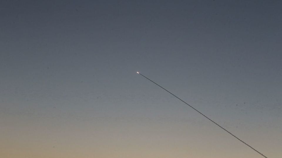 شلیک سامانه‌های «مرصاد ۱۶ » و « طبس»