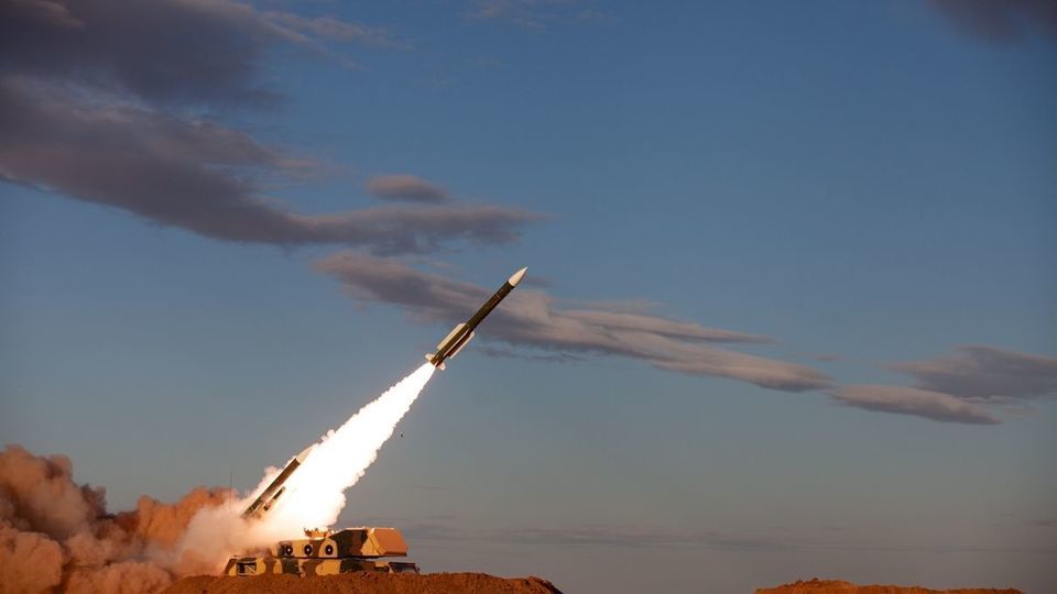 شلیک سامانه‌های «مرصاد ۱۶ » و « طبس»