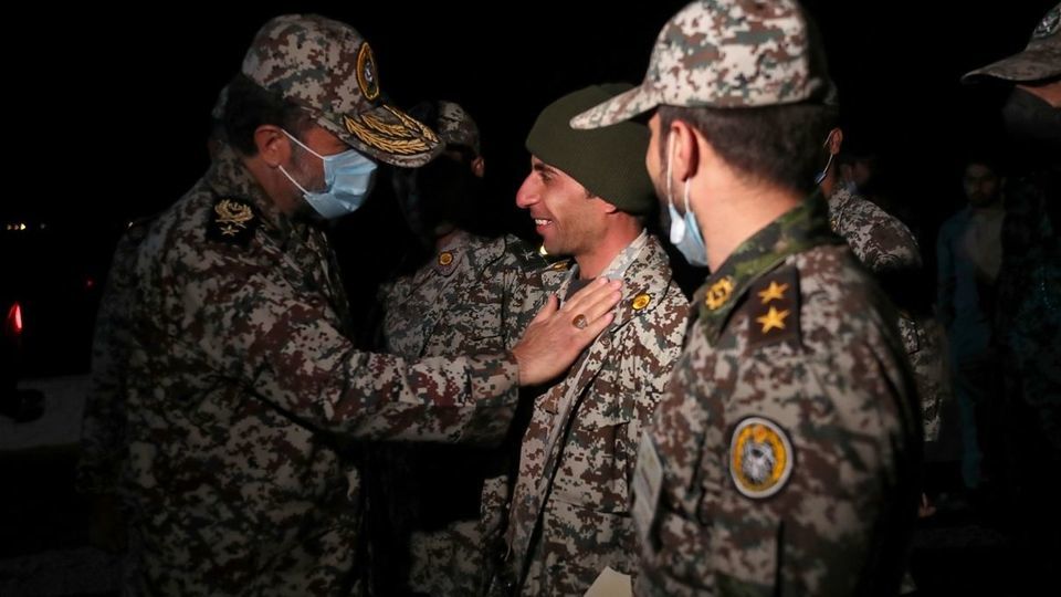 شلیک سامانه‌های «مرصاد ۱۶ » و « طبس»