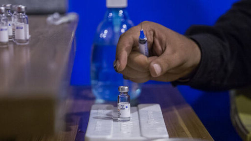 پایداری ایمنی واکسن‌های کرونا ۶ تا ۸ ماه / جزئیات نحوه مراجعه برای تزریق دُز سوم