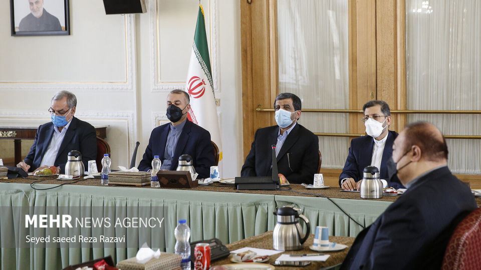 نشست مشترک وزرای خارجه ، بهداشت و میراث فرهنگی