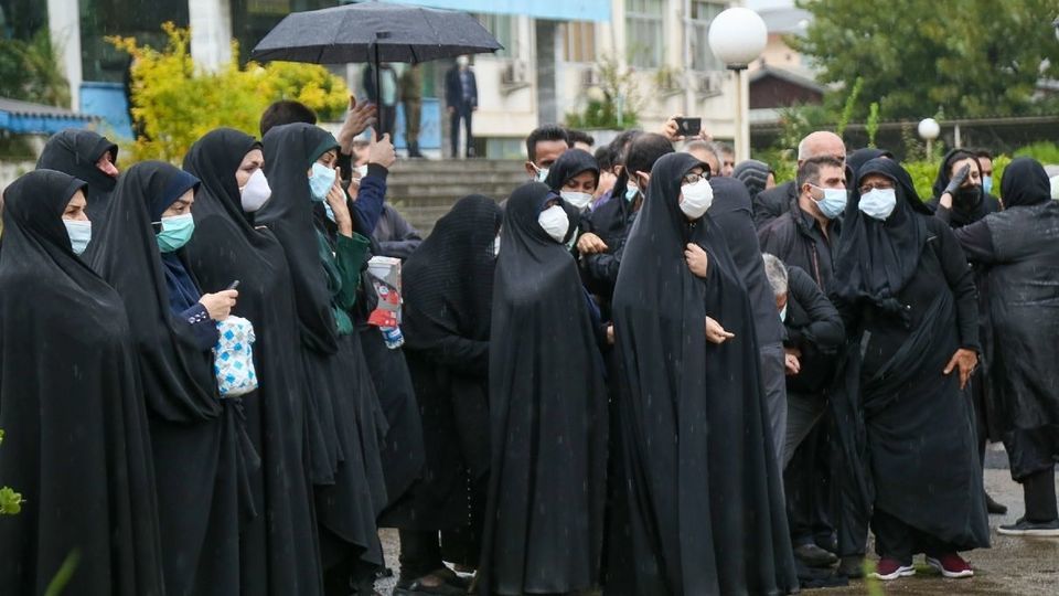 مراسم وداع و تشییع شهیدان «حسین بهراد نصر» و «مرتضی هدایت‌زاده» - رشت