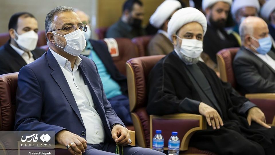 بازدید میهمانان کنفرانس وحدت اسلامی از برج میلاد