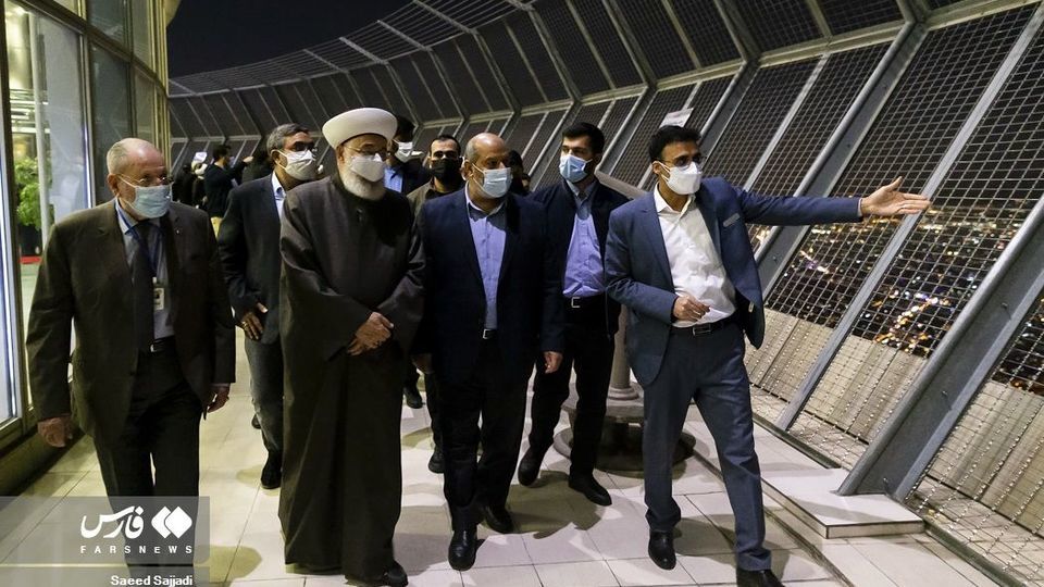 بازدید میهمانان کنفرانس وحدت اسلامی از برج میلاد