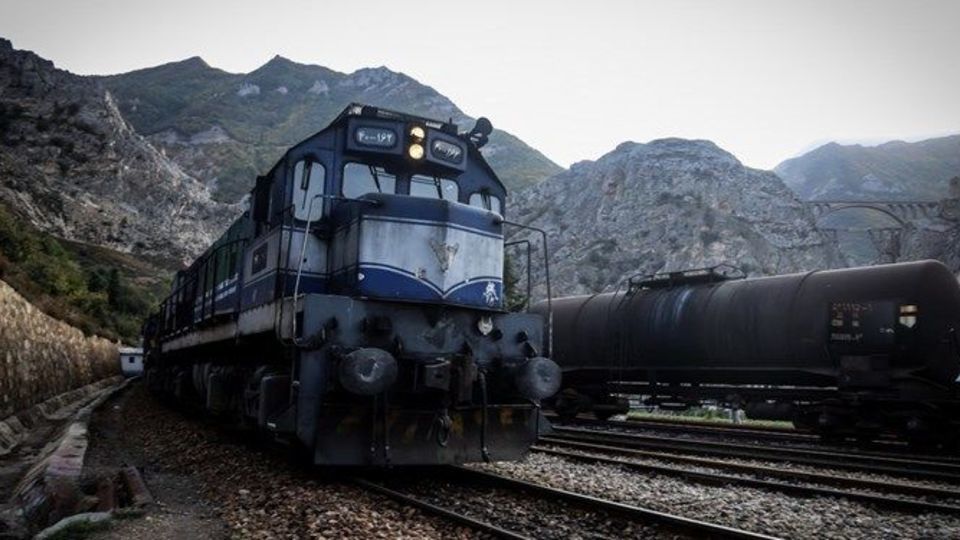 خروج ۴ واگن قطار باری در منطقه ورسک سوادکوه