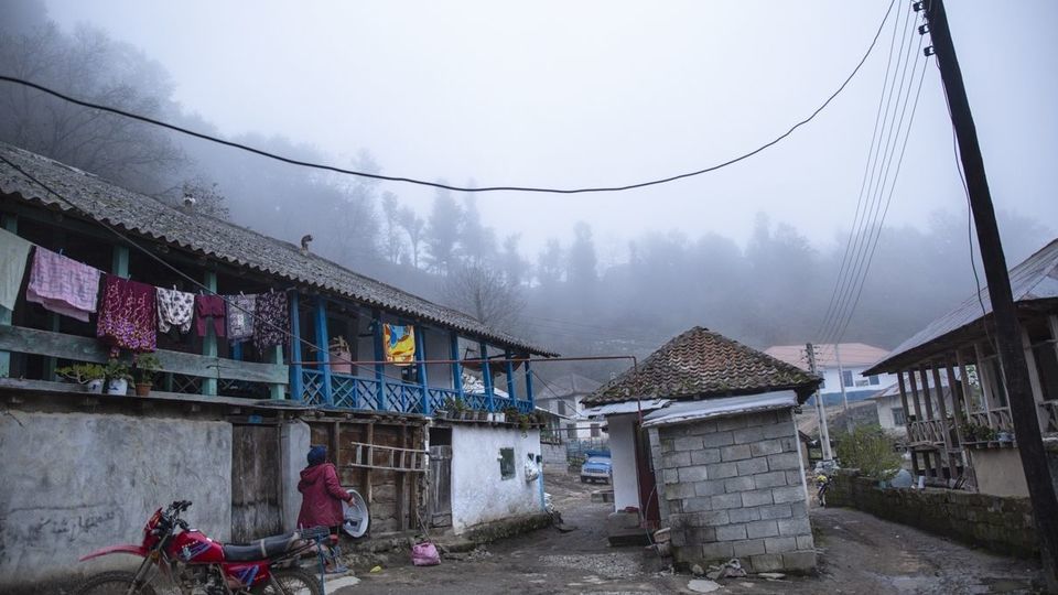 روستای شاه می‌لرزان - گیلان