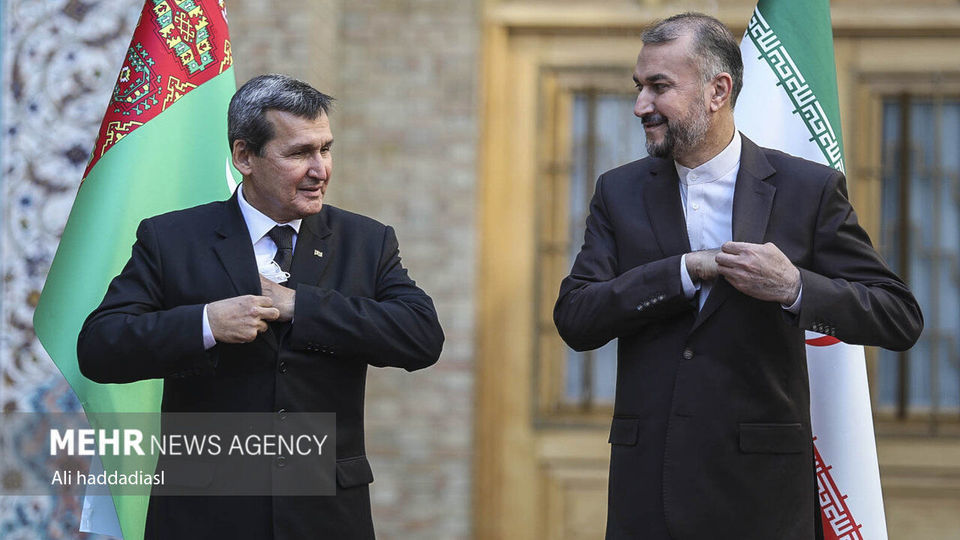 دیدار وزرای خارجه ایران و ترکمنستان