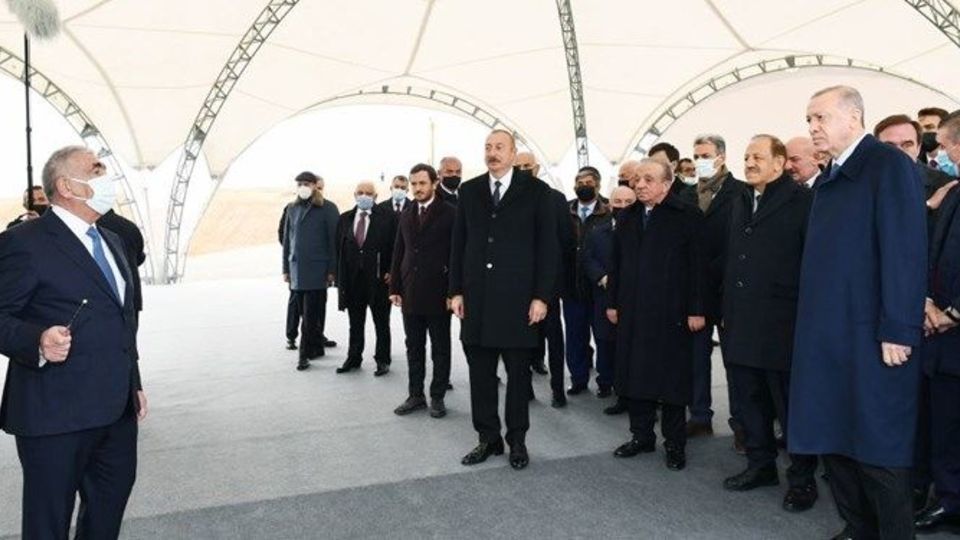 اردوغان خطاب به مقام‌های باکو؛ از مرزهای ارمنستان هم آن‌طرف‌تر می‌روید