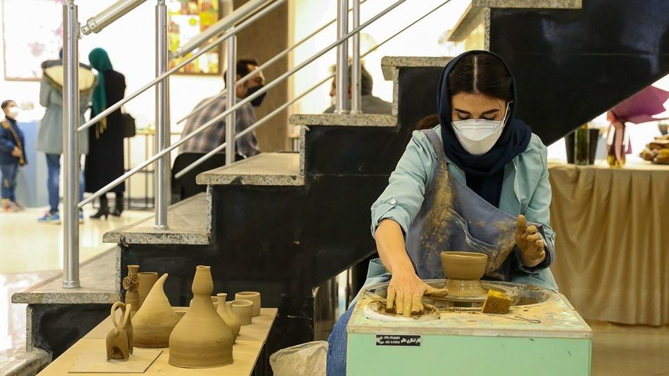 نمایشگاه سفال و سرامیک - قزوین