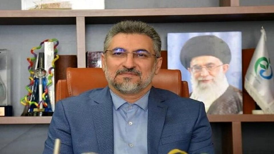 رییس سازمان غذا و دارو عضو هیات مدیره سه شرکت دارویی/ آقای مدیر باید از سود شرکت‌های خصوصی دست بکشد