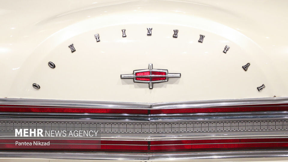 موزه خودروهای کلاسیک