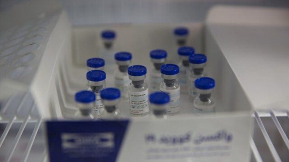 آخرین وضعیت ساخت واکسن‌های ایرانی کرونا/ «فخرا» و «کووپارس» چگونه مجوز مصرف گرفتند؟