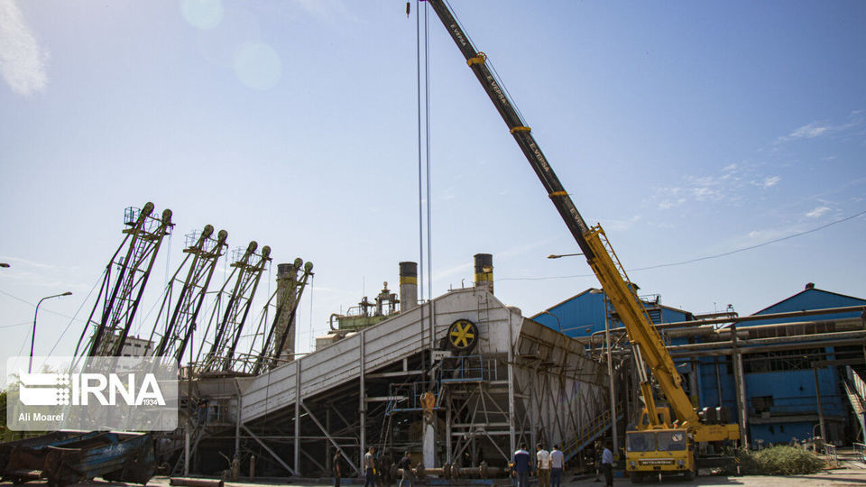 شروع به کار دوباره نیشکر هفت تپه