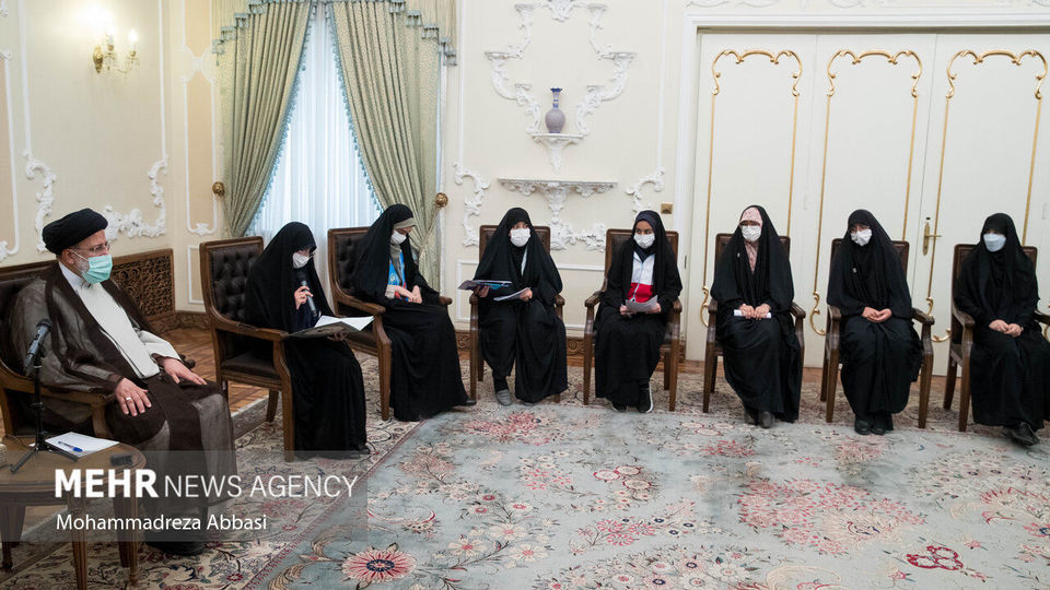 دیدار تشکل‌های دانش‌آموزی با رییس جمهور