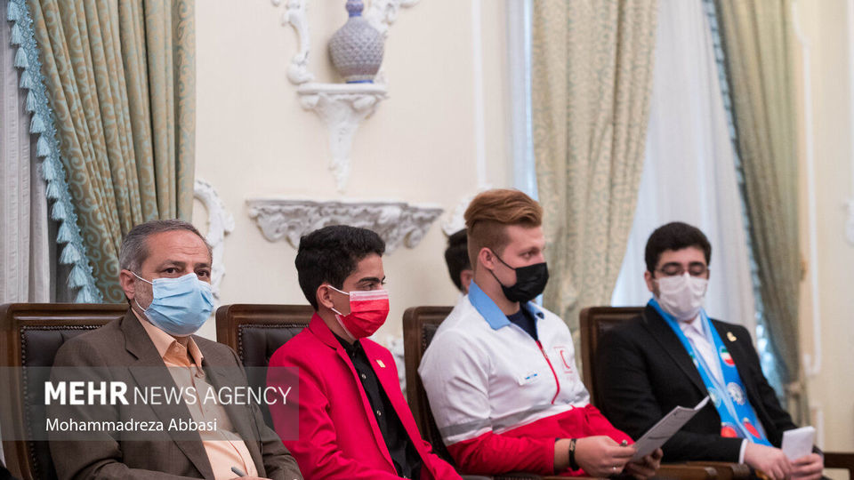 دیدار تشکل‌های دانش‌آموزی با رییس جمهور