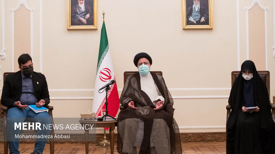 دیدار تشکل‌های دانش‌آموزی با رییس جمهور