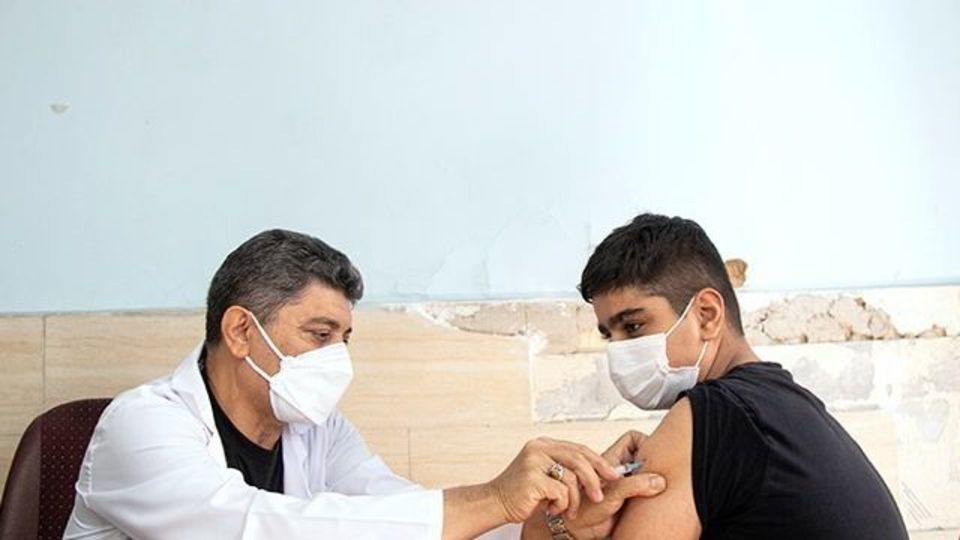 وزارت بهداشت:‌ موجودی واکسن کرونا برای واکسیناسیون کامل افراد کافی است