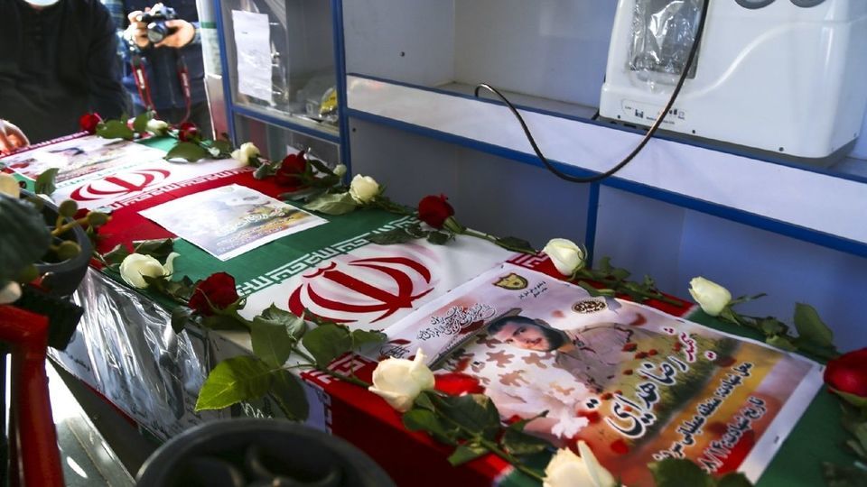 تشییع پیکر مطهر شهید مدافع وطن « رضا هدایتی » - رشت