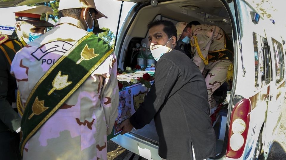 تشییع پیکر مطهر شهید مدافع وطن « رضا هدایتی » - رشت