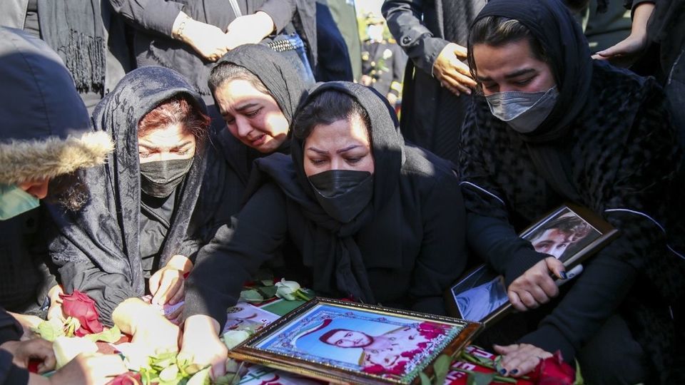 تشییع پیکر مطهر شهید مدافع وطن « رضا هدایتی » - رشت