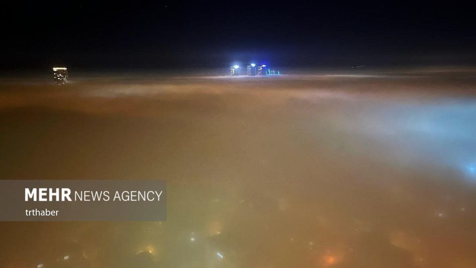 استانبول در مه