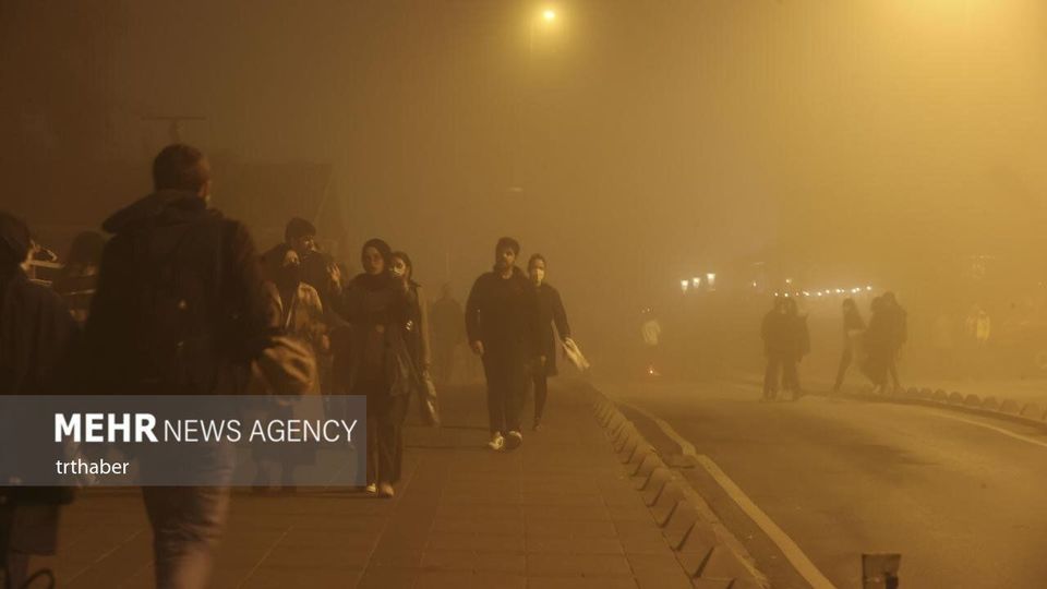 استانبول در مه