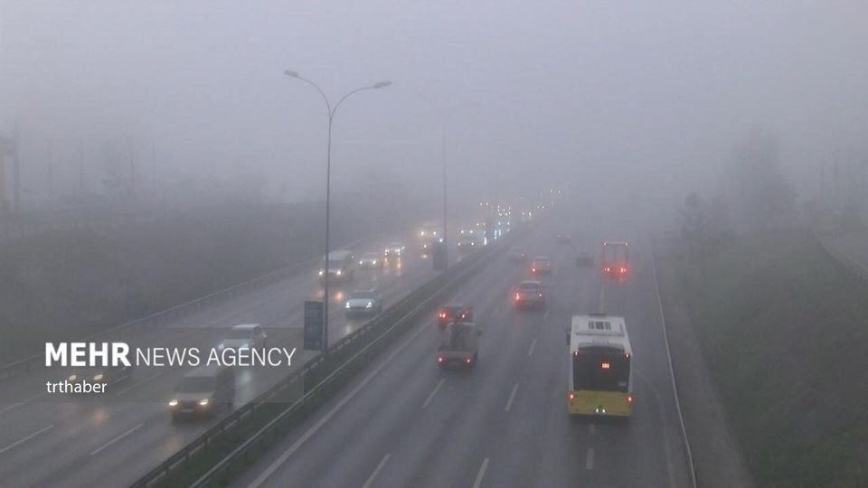 استانبول در مه