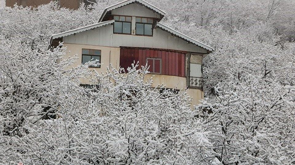 بارش برف پاییزی در اشکور رحیم آباد- گیلان