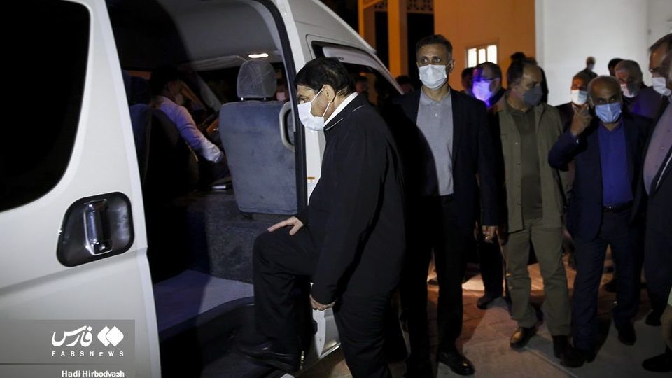 بازدید شبانه مخبر از مناطق زلزله‌زده هرمزگان