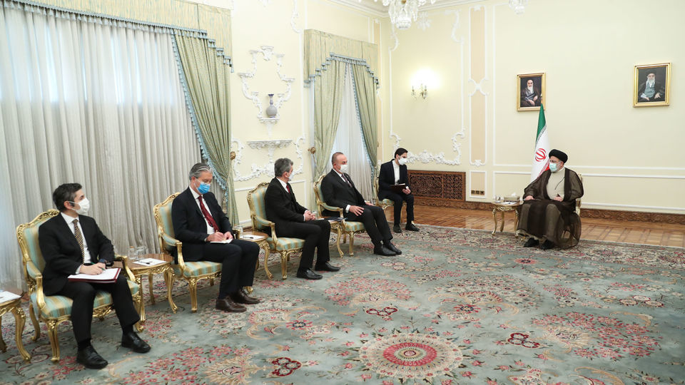 دیدار وزیر امور خارجه ترکیه با آیت‌الله رئیسی