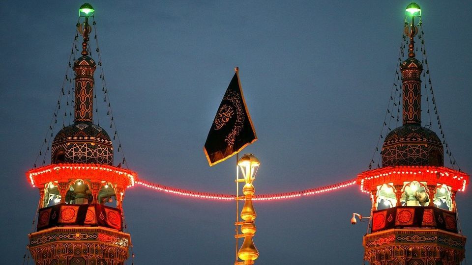 آیین تعویض پرچم حرم حضرت معصومه