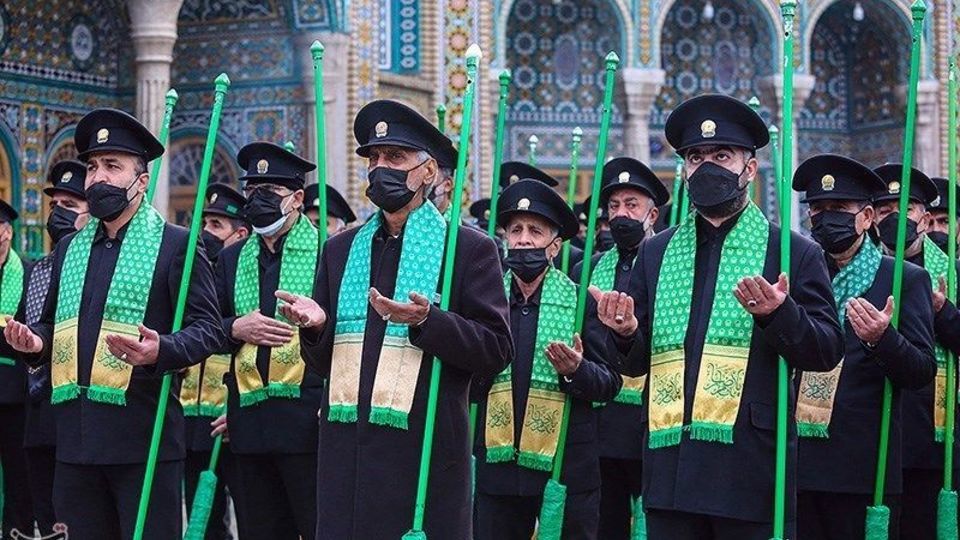 آئین جاروکشان حرم حضرت معصومه (س)