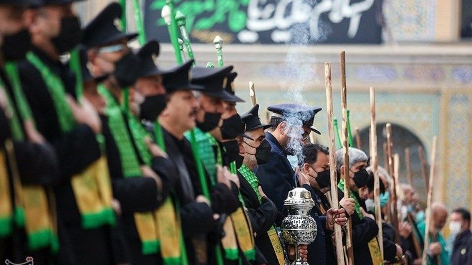 آئین جاروکشان حرم حضرت معصومه (س)