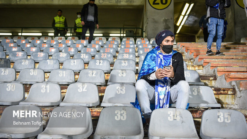 حضور هواداران فوتبال در ورزشگاه آزادی پس از ۲۲ ماه