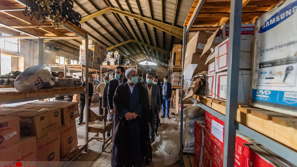 بازدید رئیس کل دادگستری مازندران از انبار اموال تملیکی